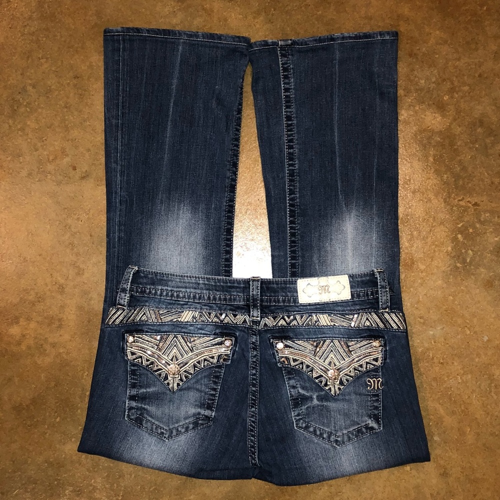 NWOT Miss Me Mid-rise Boot Cut Jeans Size 31